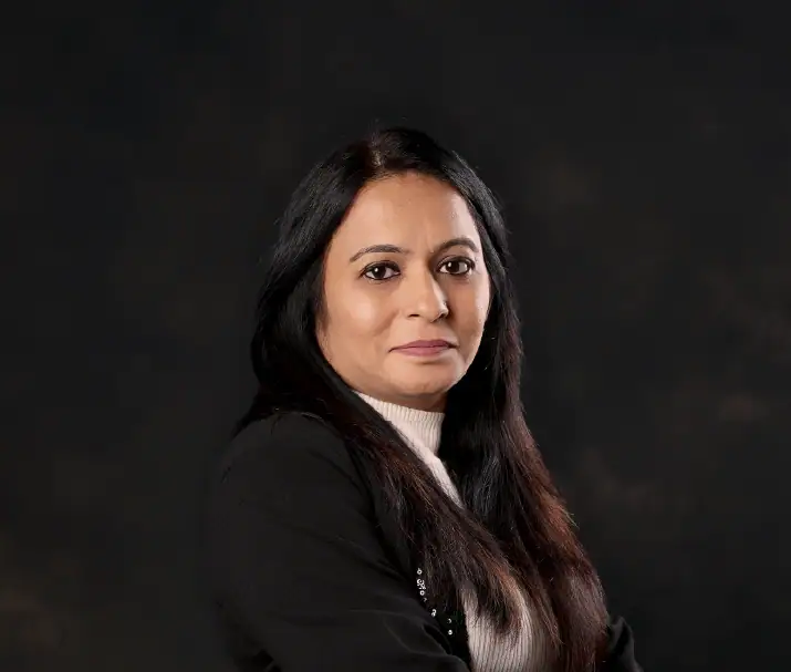 Rashmi Prajapati - Accounting team at Peterson Technology Partners