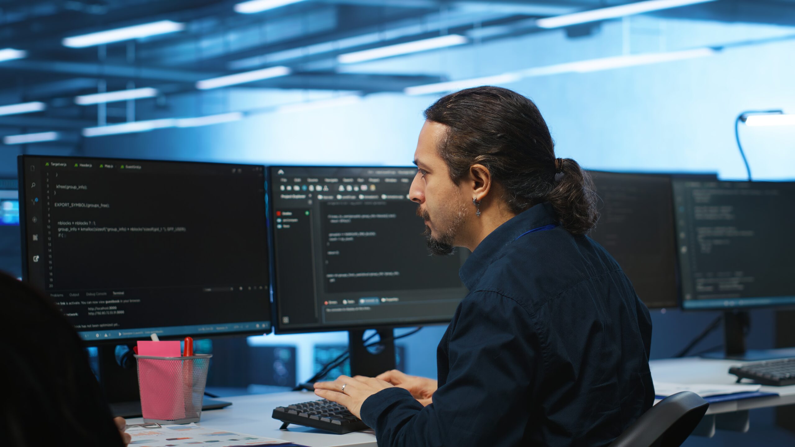 Hire Offshore & Nearshore Cybersecurity Analyst