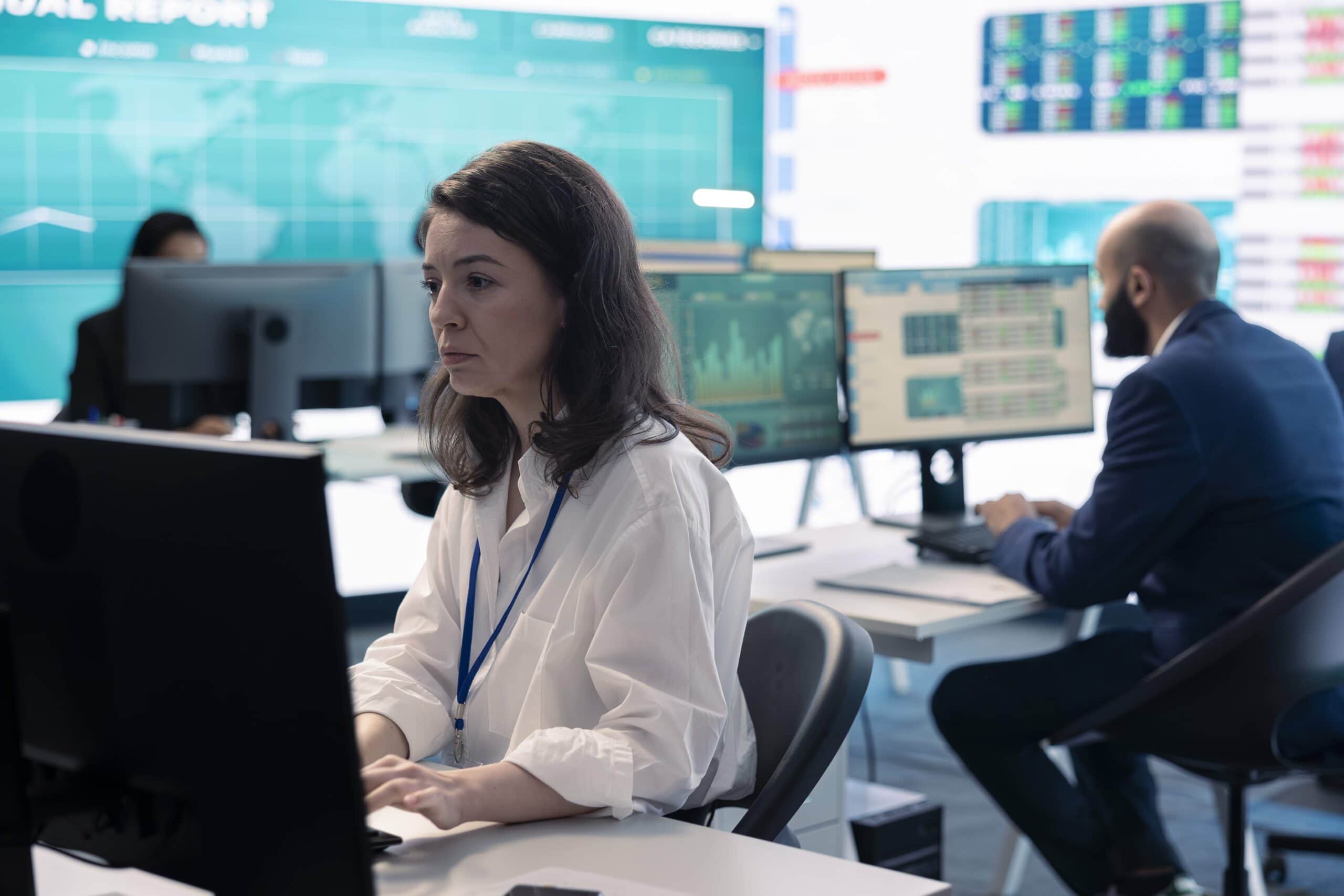 Hire Information Security Analysts Contract & Full tim